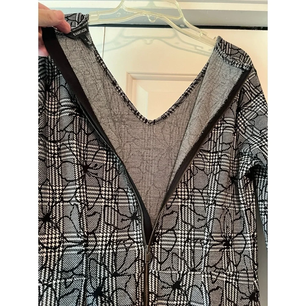 41 Hawthorn Women's Black White Plaid Floral V Neck Back Zipper Size M Euc #842